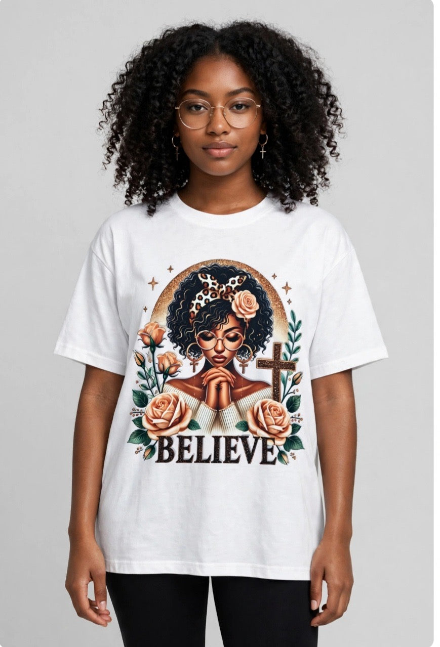 Fenix Rich Believe Praying Girl Roses Cross Women's Graphic T-Shirt